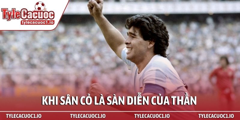 Diego Maradona - Bản anh hùng ca của một thiên tài 3 Khi sân cỏ là sàn diễn của thần